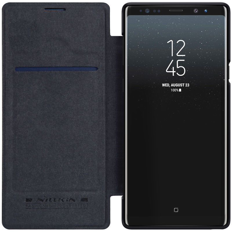 Bao Da Samsung Galaxy Note 9 Hiệu Nillkin Qin Chính Hãng được làm bằng da và nhựa cao cấp polycarbonate khá mỏng nhưng có độ bền cao, cực kỳ sang trọng khi gắn cho chiếc điện thoại của bạn.